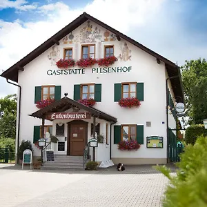 https://landgasthof-pilsenhof-entenbraterei.com-bavaria.com
