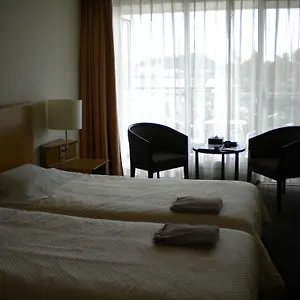 sea-paradise-inn.kanagawa-hotels.com/