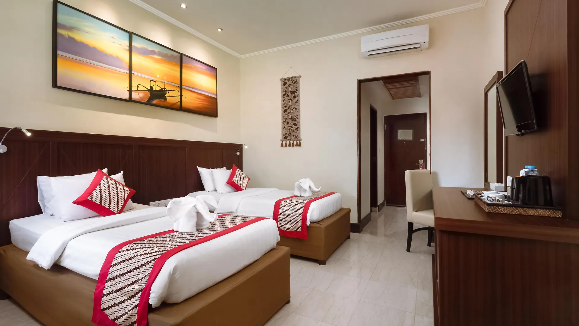 Grand Istana Rama Hotel Kuta Lombok 4*,