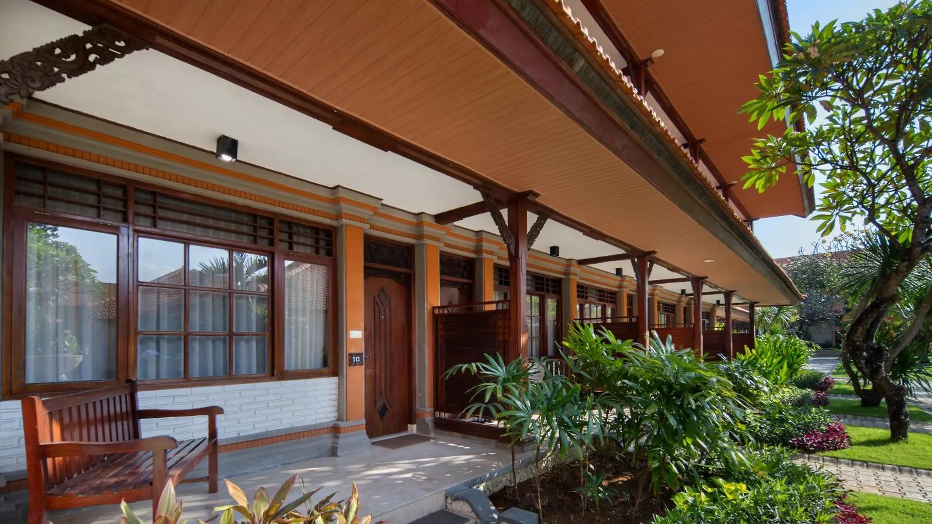 Grand Istana Rama Hotel Kuta Lombok